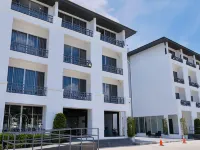 IU Hotel Don Mueang Airport Hotels near Don Mueang International Airport