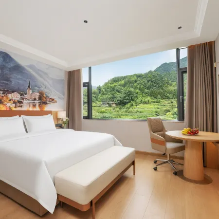 Vienna Hotel (Yunhe Terraced Fields)