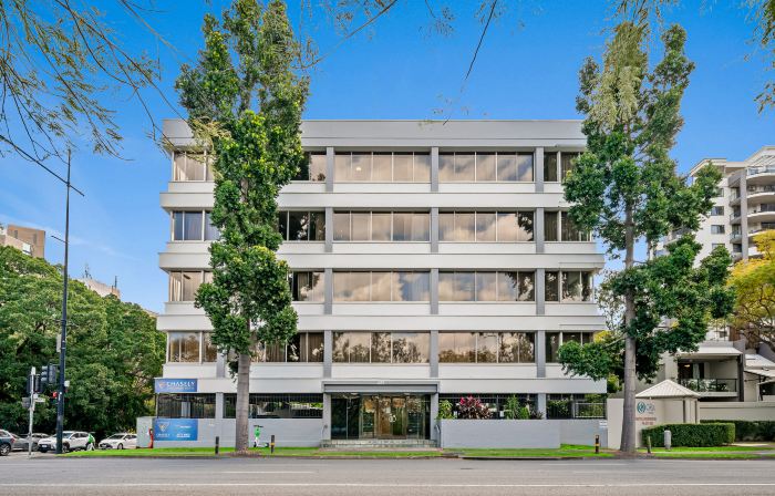 Chasely Apartment Hotel