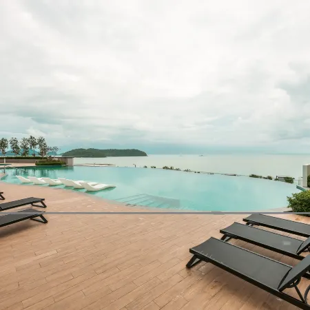 Pantai Cenang Assana Suite Langkawi - Beach Access