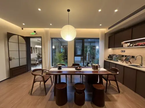 Shanye Yunye · Designer Courtyard Homestay (Yixing Yao Hu Town) - 3 Yıldız