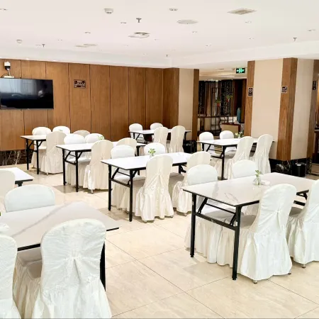 Minghua Hotel