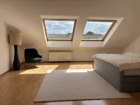 Cozy Stay Near Trade Fair, Airport & Arena - breakfast
