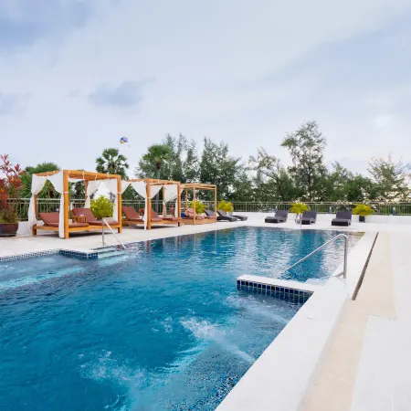Bauman Casa Hotel Phuket
