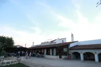 Agriturismo Masseria Alberotanza B&B and Restaurant Các khách sạn ở Conversano