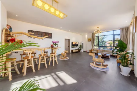 Nanyuewan Homestay, Antarctic Village, Jiaowei Township, Xuwen County Отели рядом с достопримечательностью «Denglou Cape»