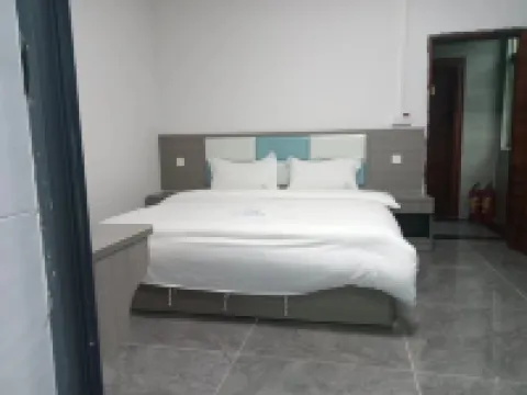 Modern Business Apartment