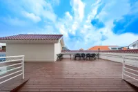 Grand Hyatt Premium·Valuri Oceanfront Villa (Haibei Bay Beach) -  Holiday Villas