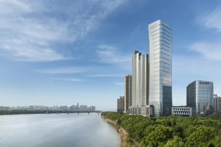 Grand Hyatt Changsha Отели в г. Чанша