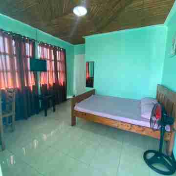 Rachel's Bed and Breakfast Near Tagaytay Rooms