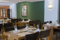 Nadai Confort Hotel e Spa - breakfast