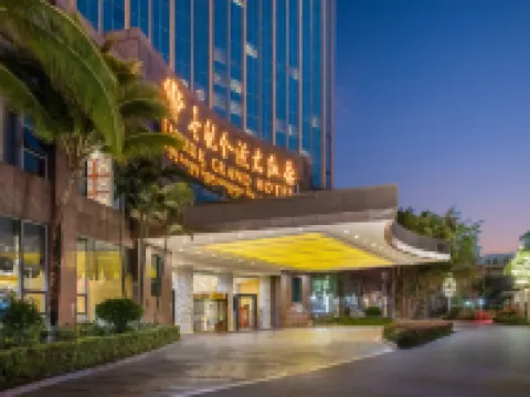 Empark Grand Hotel Hotels near Jiangbian Night Market