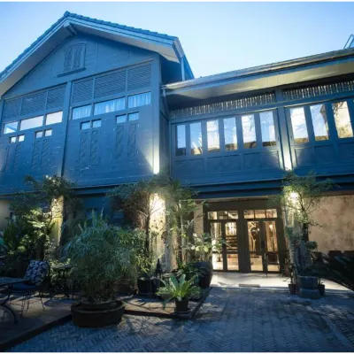 Baan Tuk Din Hotel Отели рядом с достопримечательностью «Дом Чабад»