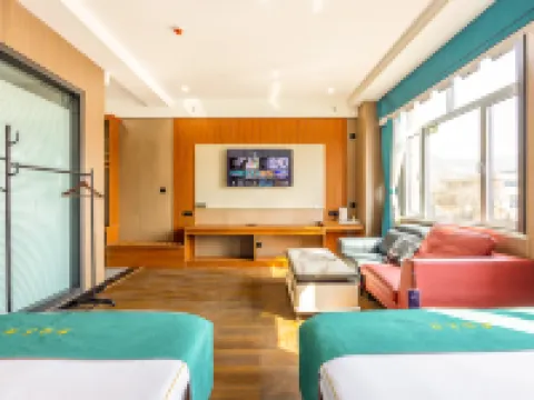 Xinzhan Hotel (Xining Datong West Railway Station) Hotels in Datong
