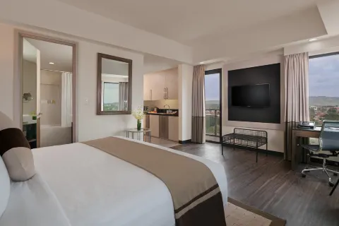 Seda Abreeza Hotel