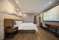 Gelan Manlv Hotel (Nanchang Honggutan Wanda Cuiyuan Road Subway Station)