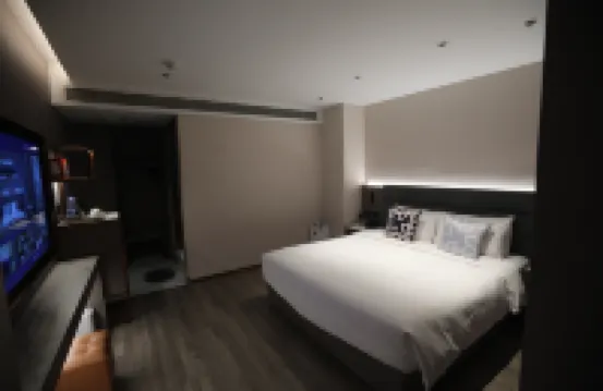 PALACE Hotel (Beijing Zhongguancun Suzhou Street Branch) Hotels near Haidian Christian Church