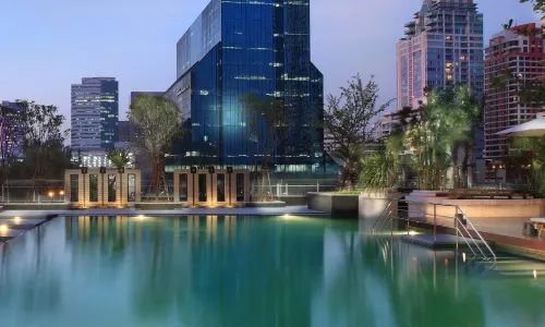 Sathorn Vista, Bangkok - Marriott Executive Apartments