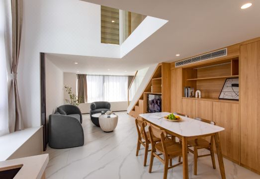 5. 청위 인터내셔널..