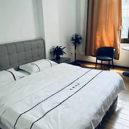 Baoshan Longyun Hotel