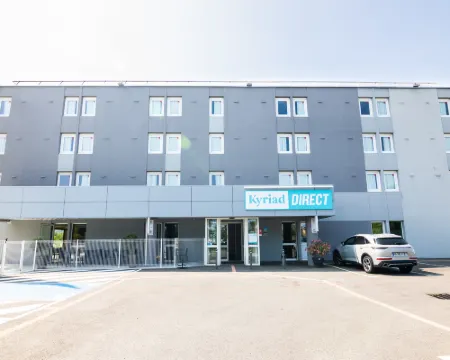 瓦朗斯北部基里亞德德德瑞酒店-布爾格萊瓦朗斯 得弘酒店