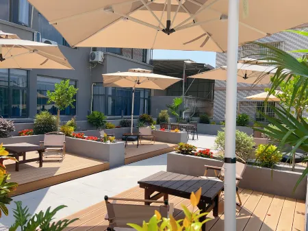 Yueqi • Garden Aesthetic Hotel Отели рядом с достопримечательностью «Biefeng Temple»