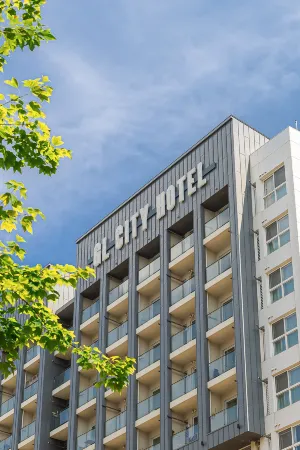 GL City Hotel Incheon Airport Отели рядом с достопримечательностью «Yonggungsa Temple»