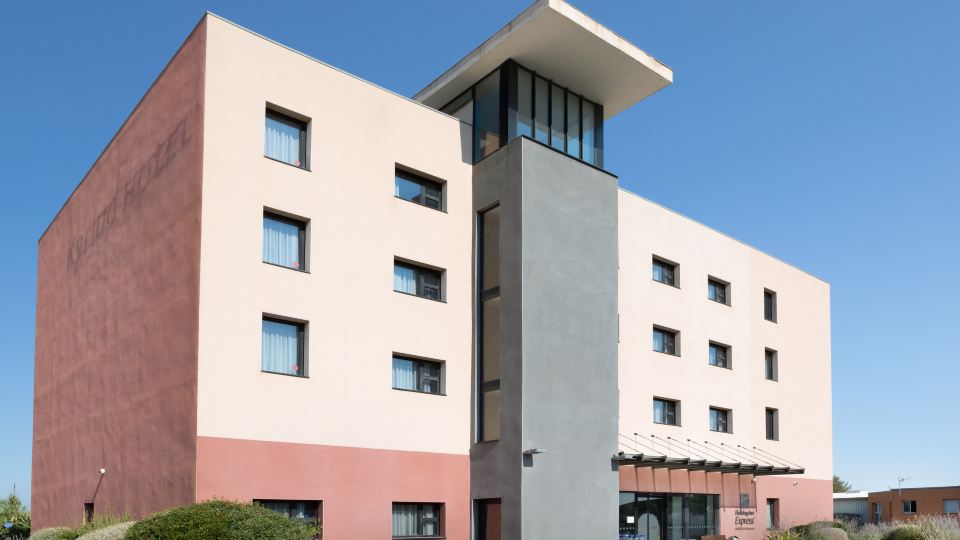Holiday Inn Express MARSEILLE AIRPORT by IHG