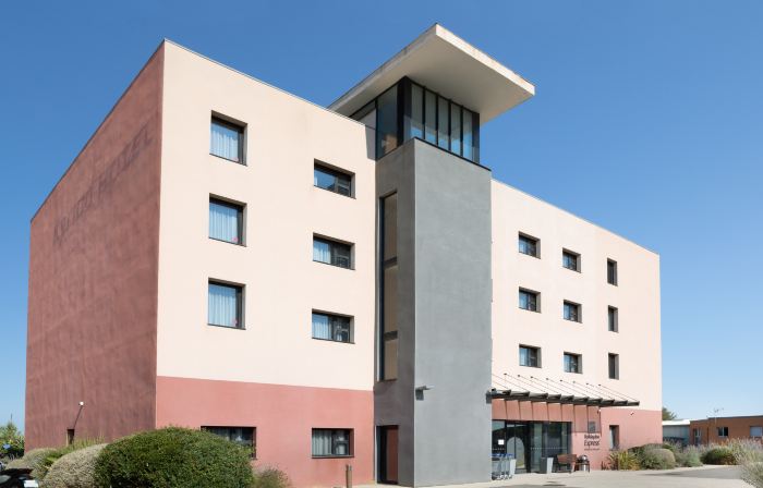 Holiday Inn Express MARSEILLE AIRPORT by IHG