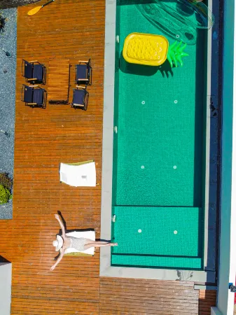 SunnyuVIilla Отели рядом с достопримечательностью «Beizaijiao Beach»