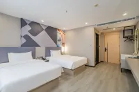 Chonpines Hotel Zhanjiang Donghai Island Store