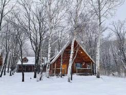 Yabuli QuShe Four seasons Private Lakefornt B&B