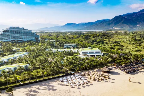 Cam Ranh Riviera Beach Resort & Spa