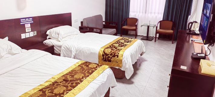 Qianqian Guest House Hotels in Tongcheng