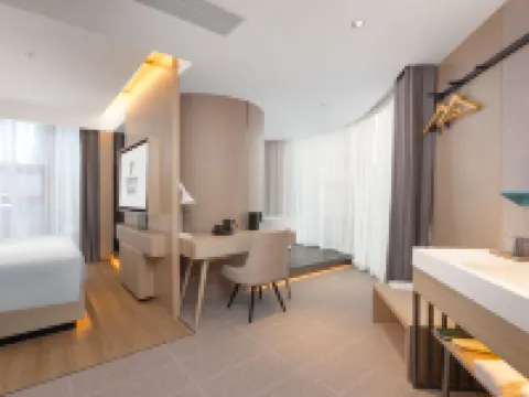 Country Inn & Suites by Radisson Hotel (Chongqing Jiefangbei Area Hong Ya Dong) Hotels in Chongqing