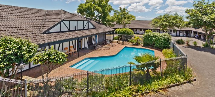 Oakwood Manor Motor Lodge Hotels in Auckland