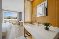 Duoya Hotel (Second Bathing Beach Branch, Yantai University) - balcony