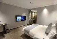 Shishi Live DNG Hotel