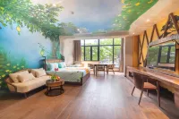 Xiamen Lingling Giraffe Manor Hotel Hotels near Lingling Animal Kingdom - Giraffe