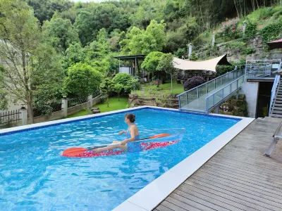 Swallow's Nest Swimming Pool Homestay
