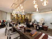 The Palms Hotel & Spa Miami Beach Hotels near Britto Central
