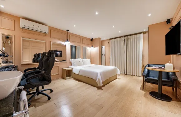 雅佳車站旅館清州分店