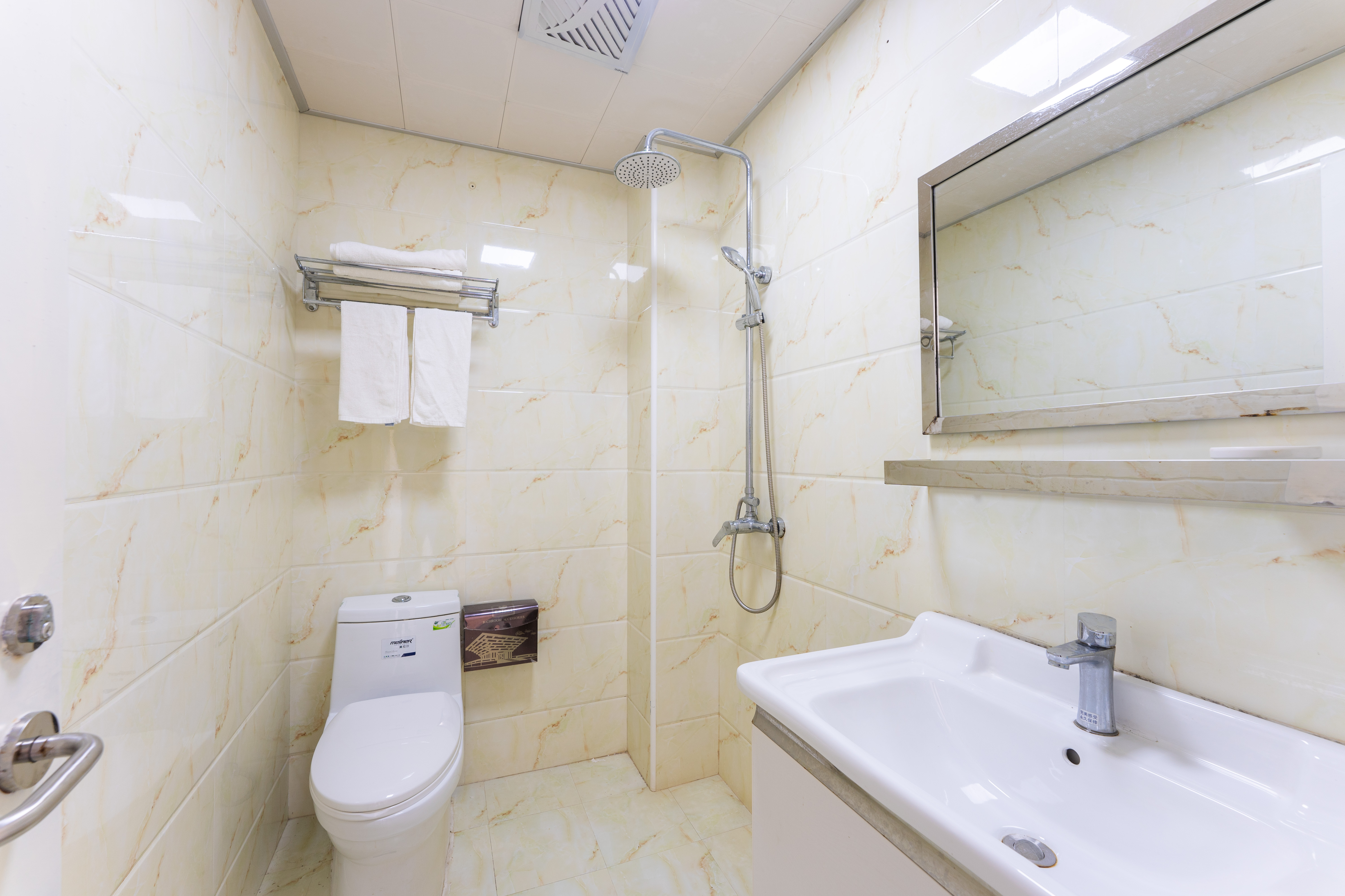 情海灣輕奢海景民宿（嵊泗嵊山枸杞大玉灣沙灘店） 房間 Photos