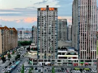 Shewen Hotel (Deyang Jingyang District Wanda Plaza) Hotels near Shengtang Mo'er Shopping Plaza