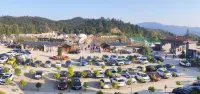 Dafengmen Village Resort - parking