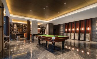 The GiorgioMorandi Hotels (Jinan West Railway Station International Convention and Exhibition Center)