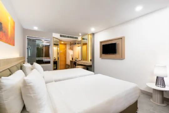 Clarian Hotel Beach Patong