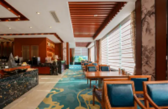 Yangzi International Hotel