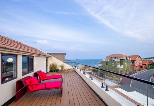 Waves Designer Boutique Homestay