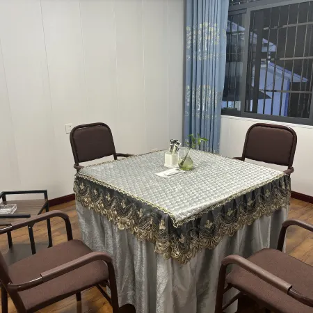 Ding sheng Hotel